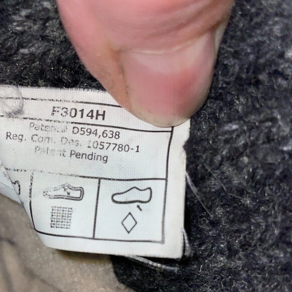 UGG Black Waterproof CAMBRIDGE Suede & Knit Boot S/N 1003175, Women Size 7 - Picture 14 of 16